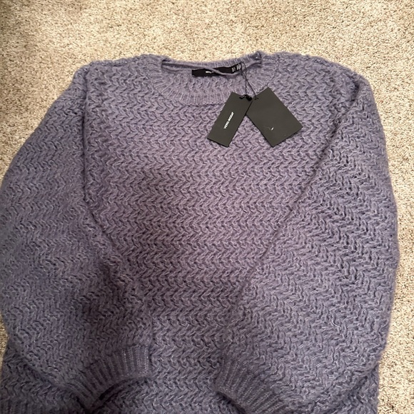 Nwt long sleeve sweater - Picture 1 of 1